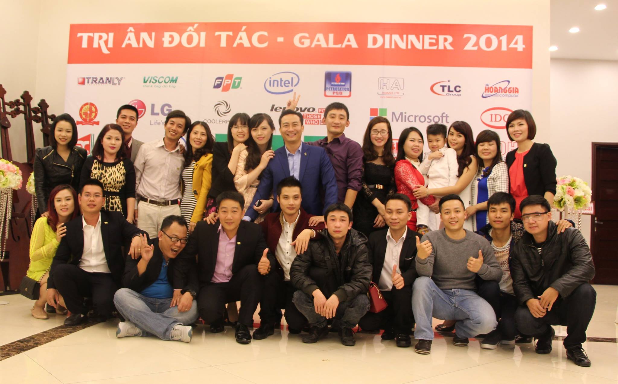Lễ tổng kết năm âm lịch của công ty Doanh Nhân Việt - Camera Phương Việt Group